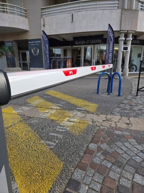 Aurelien service automatisme barrière Giotto BFT  à Cavalaire