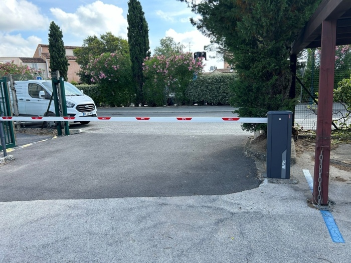 Aurelien service automatisme barrière BFT Giotto ultra bt à port Grimaud